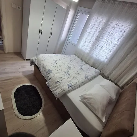 Apartment 3 Ege Ueniversite Ve Hastanesi Yakini Aileye-firma Calisanlarina Uygun *