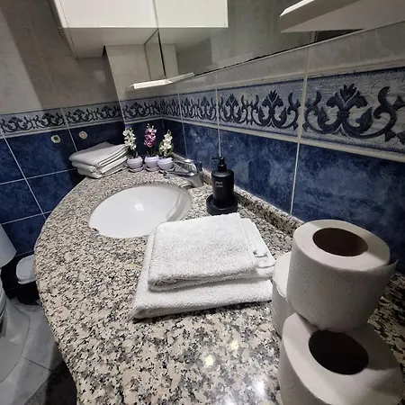 3 Ege Ueniversite Ve Hastanesi Yakini Aileye-firma Calisanlarina Uygun *