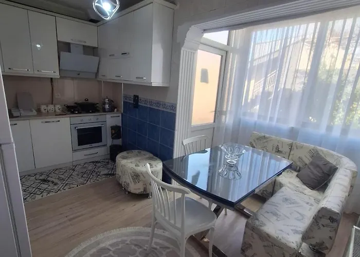 3 Ege Ueniversite Ve Hastanesi Yakini Aileye-firma Calisanlarina Uygun *